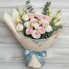 Букет цветов из:  Лизиантусы в Новом-Осколе