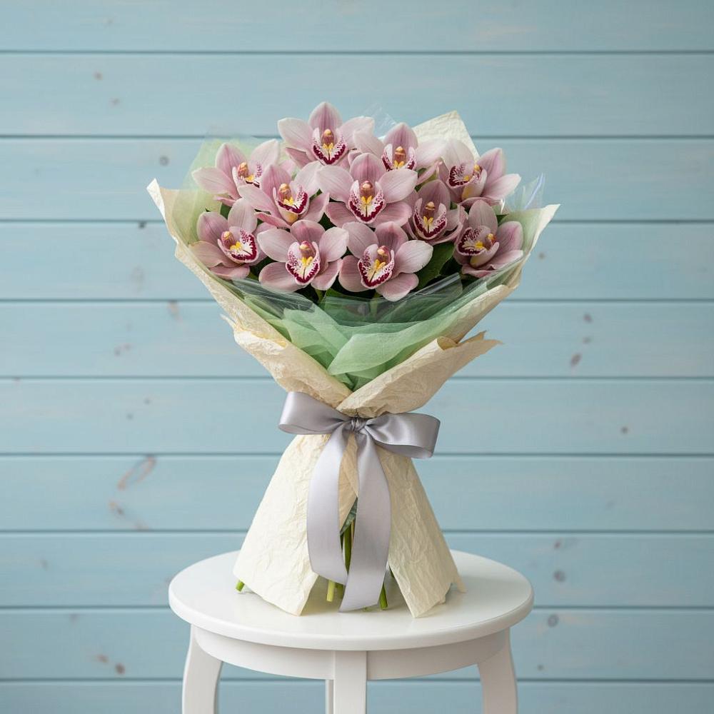 Букет цветов из: Орхидеи и Розы в Новом-Осколе