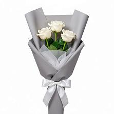 Букет 3 белые розы в Новом-Осколе