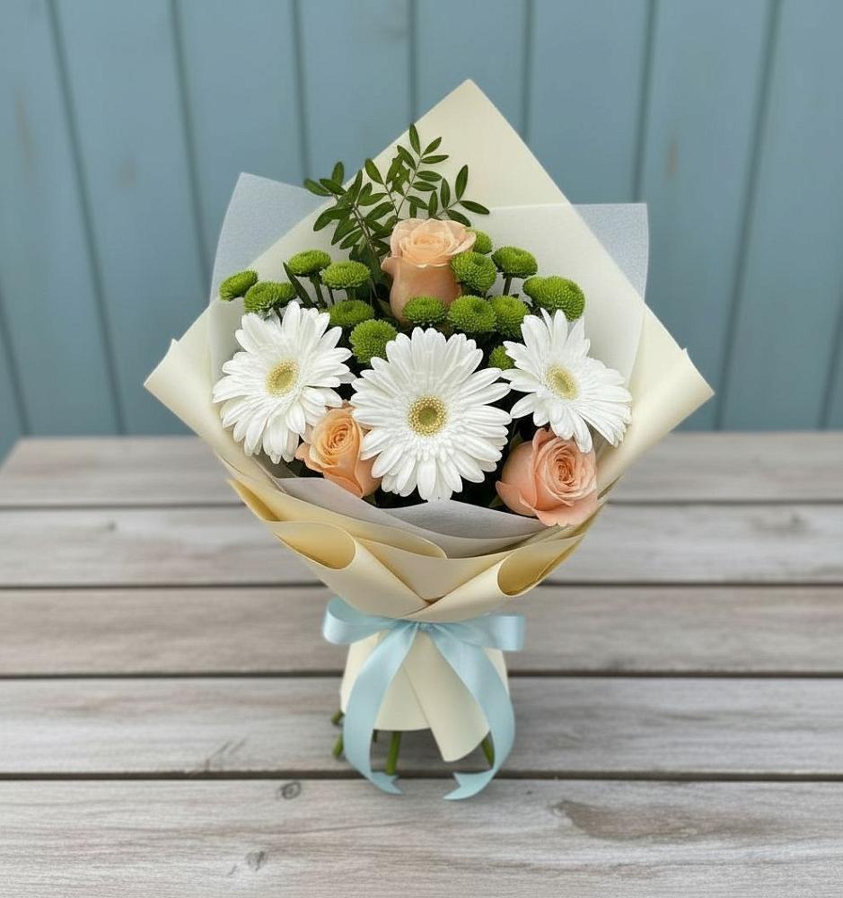 Букет цветов из: Герберы, Розы и Хризантемы в Новом-Осколе
