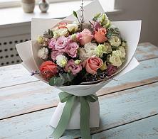 Букет цветов из:  Розы, Лизиантусы и Гвоздики #REPLACE_PRED# Новом-Осколе