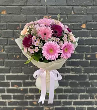 Букет цветов из:  Герберы и Хризантемы в Новом-Осколе