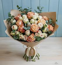 Букет цветов из:  Альстромерии и Розы #REPLACE_PRED# Новом-Осколе